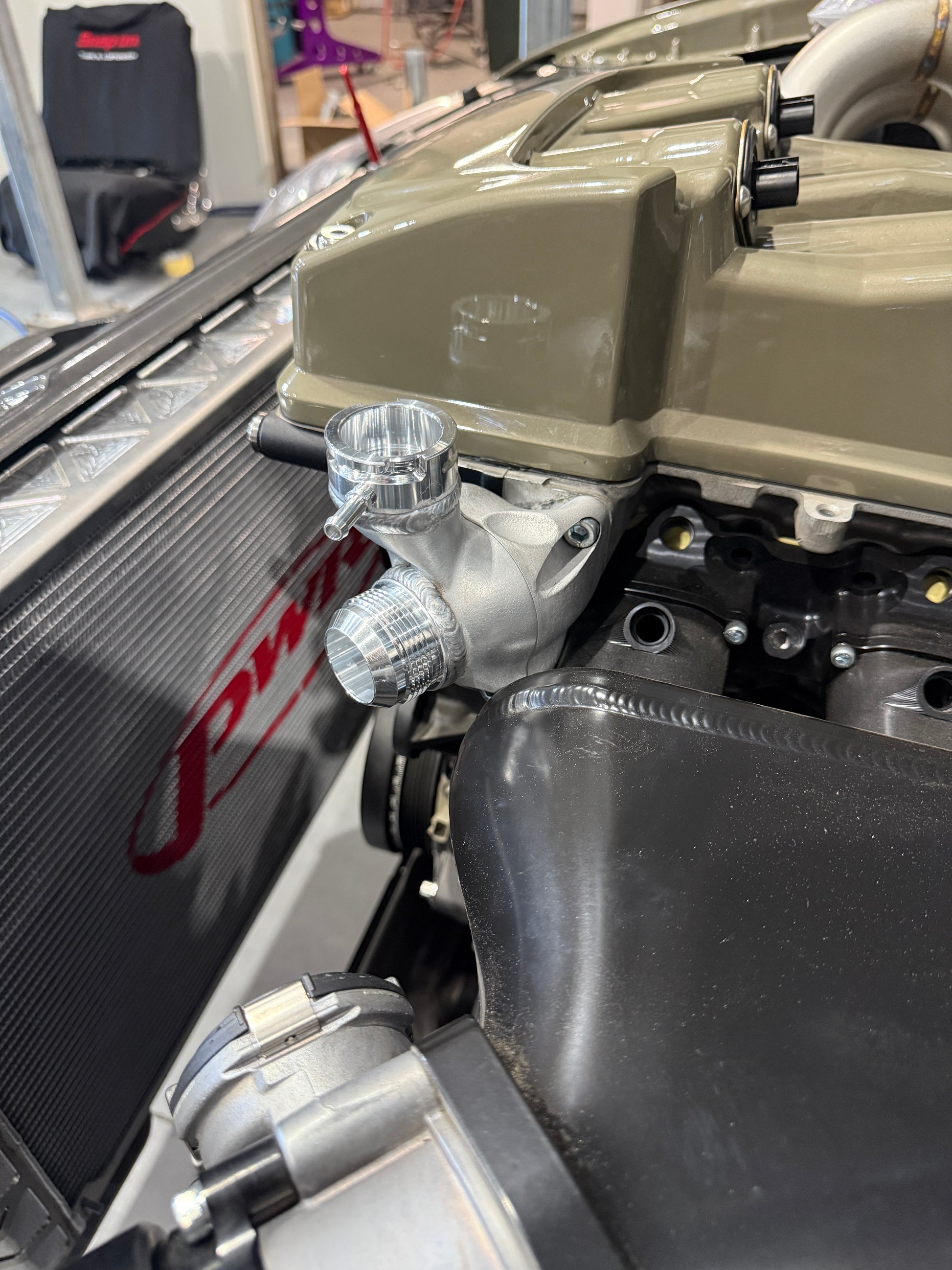 (Ford) Barra thermostat housing