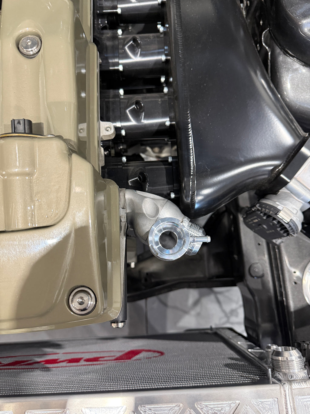 (Ford) Barra thermostat housing